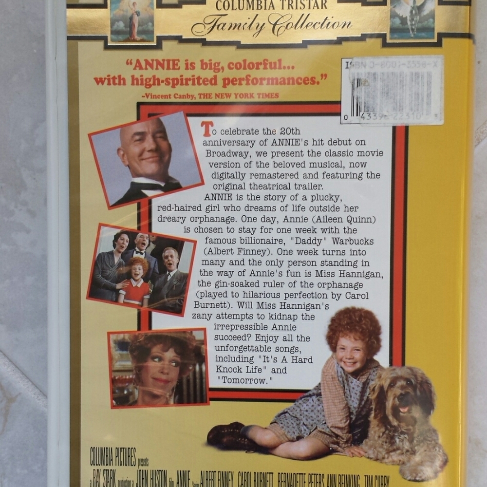 Annie VHS - Picture 4 of 6